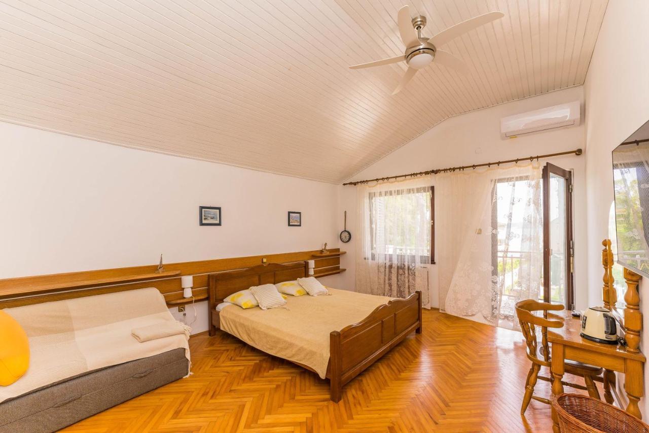 Villa Lukas Sukošan Quarto foto